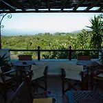 Seralis Pelion 4*