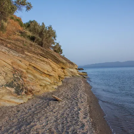 Seralis Pelion Áfiszosz