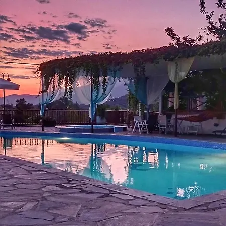 Seralis Pelion 4*