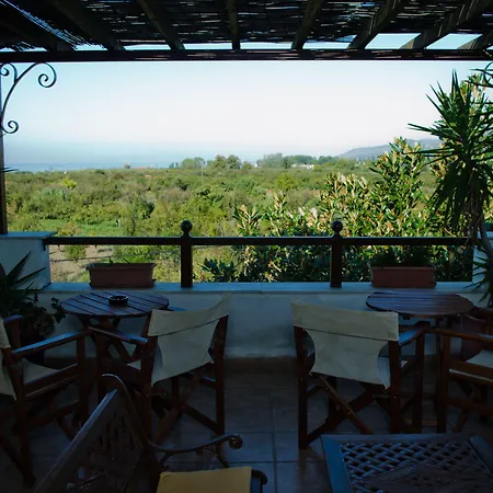 Seralis Pelion 4*